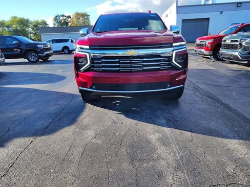 New 2026 Chevrolet Suburban Premier image 8