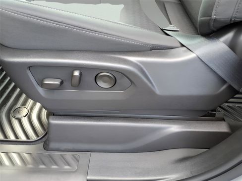 New 2026 Chevrolet Silverado 1500 Custom w/ LPO, Dark Essentials Package image 15