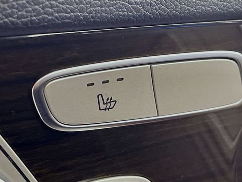 Used 2020 Mercedes-Benz C 300 Sedan image 21