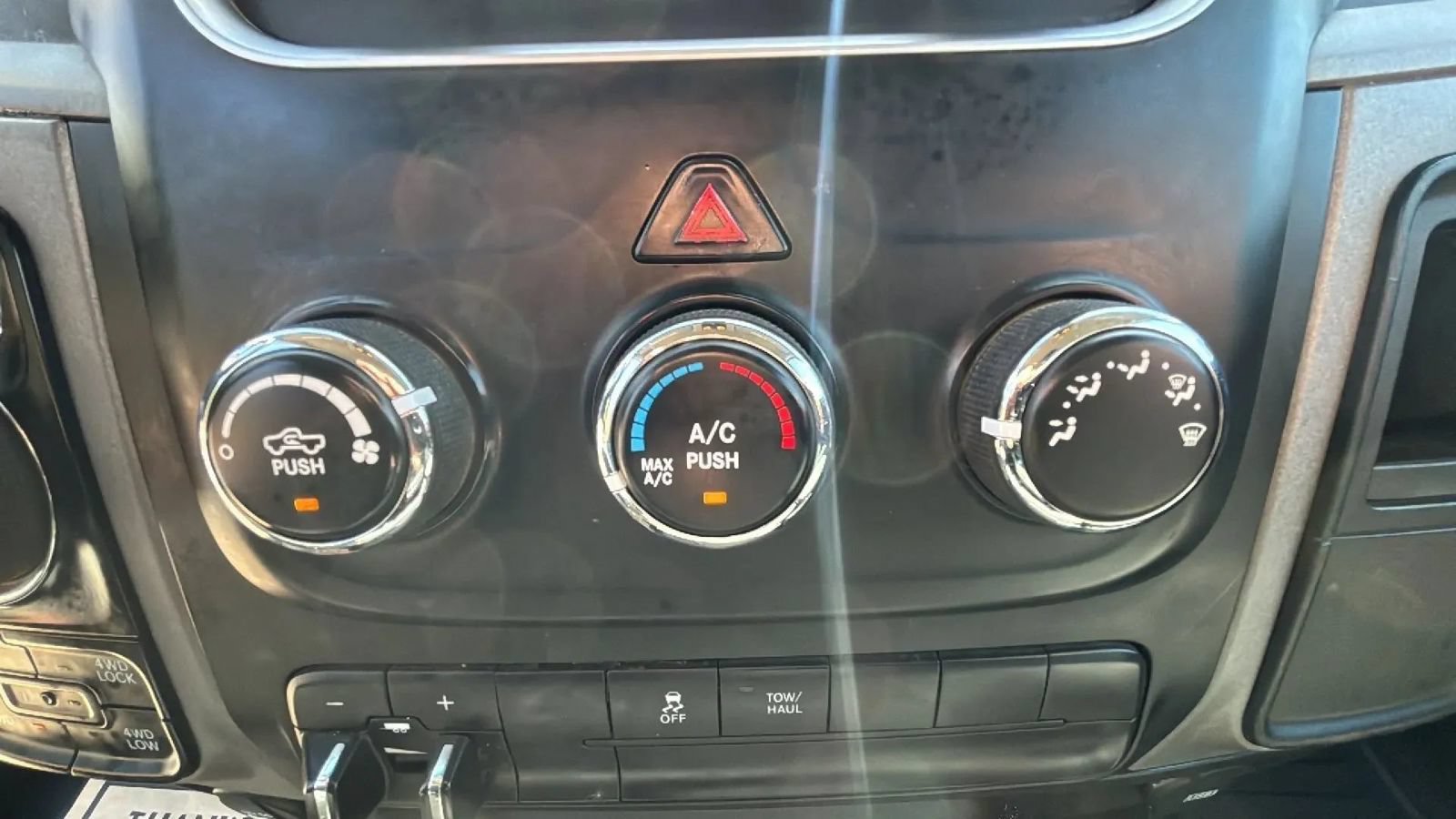 Used 2022 RAM 1500 Classic Tradesman AWD/4WD image 16