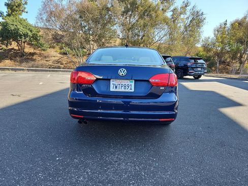 Used 2014 Volkswagen Jetta SE FWD image 6