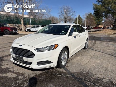 Used 2014 Ford Fusion SE image 1