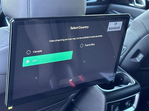 New 2025 Kia Carnival SX Prestige image 17