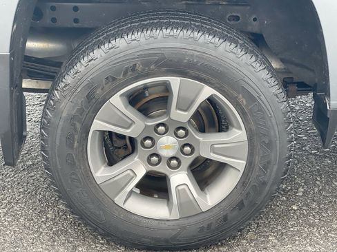 Used 2018 Chevrolet Colorado Z71 AWD/4WD image 15
