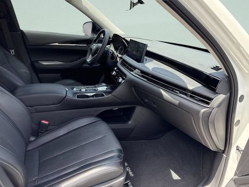 Used 2023 INFINITI QX60 Pure FWD image 19