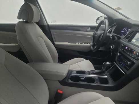 Used 2017 Hyundai Sonata Sport FWD image 21