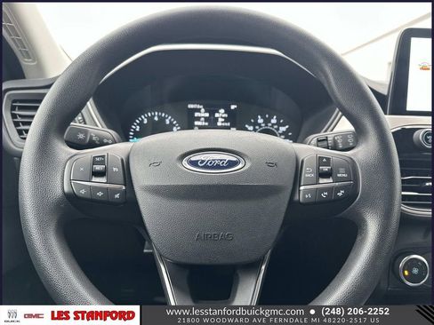 Used 2022 Ford Escape SE image 21