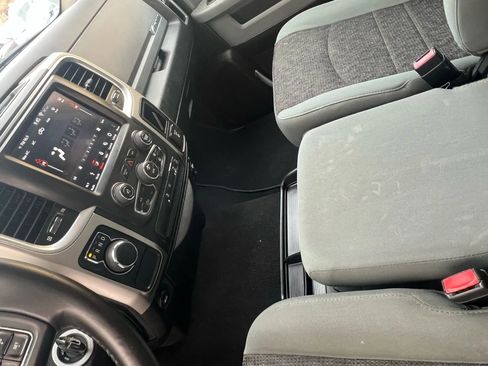 Used 2019 RAM 1500 Big Horn RWD image 25