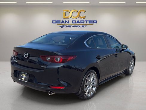Used 2023 MAZDA MAZDA3 s FWD image 5