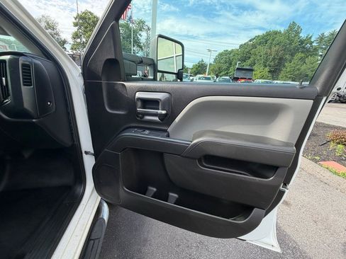 Used 2019 Chevrolet Silverado 2500 W/T w/ WT Convenience Package AWD/4WD image 33