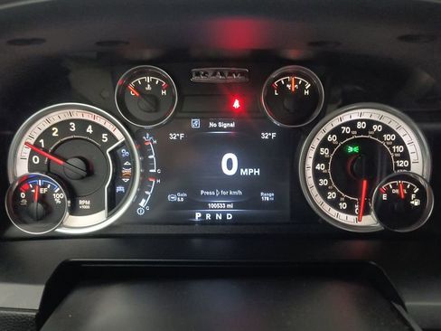 Used 2015 RAM 3500 Laramie image 14