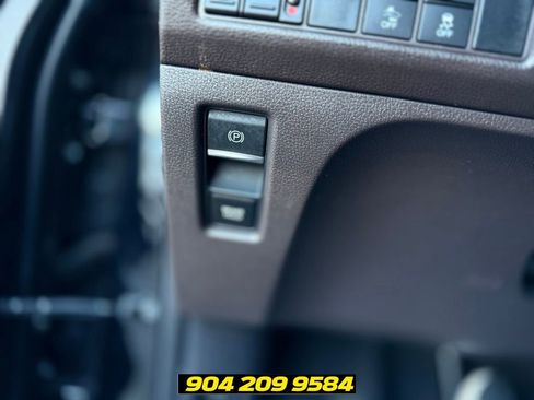 Used 2019 Honda Odyssey Touring image 32