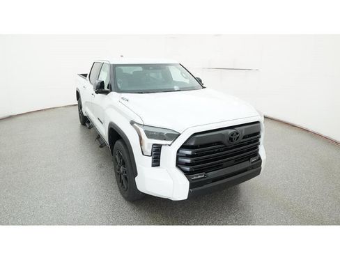 New 2025 Toyota Tundra Limited image 14