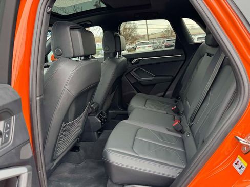 Used 2025 Audi Q3 2.0T Premium w/ Convenience Package image 12