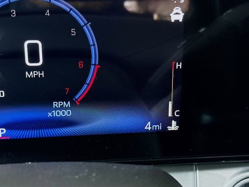 New 2026 Chevrolet Trax LT w/ Driver Confidence Package image 12