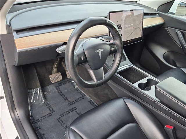 Used 2021 Tesla Model Y Long Range AWD/4WD image 10