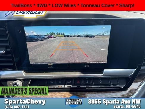 Used 2024 Chevrolet Silverado 1500 LT Trail Boss w/ Protection Package image 13