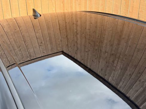 Used 2025 Toyota Camry SE w/ Multimedia Upgrade Package image 18