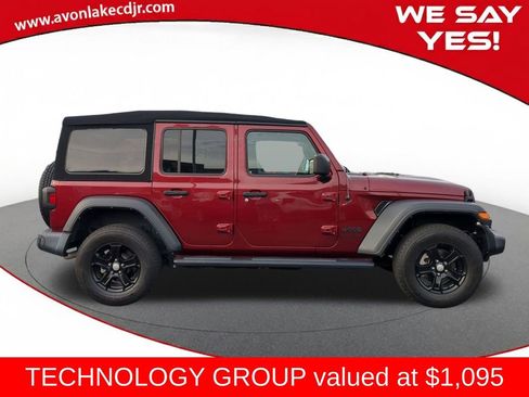 Used 2022 Jeep Wrangler Unlimited Sport image 7