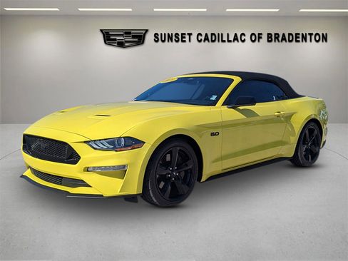 Used 2021 Ford Mustang GT Premium w/ Carbon Sport Interior Package image 3