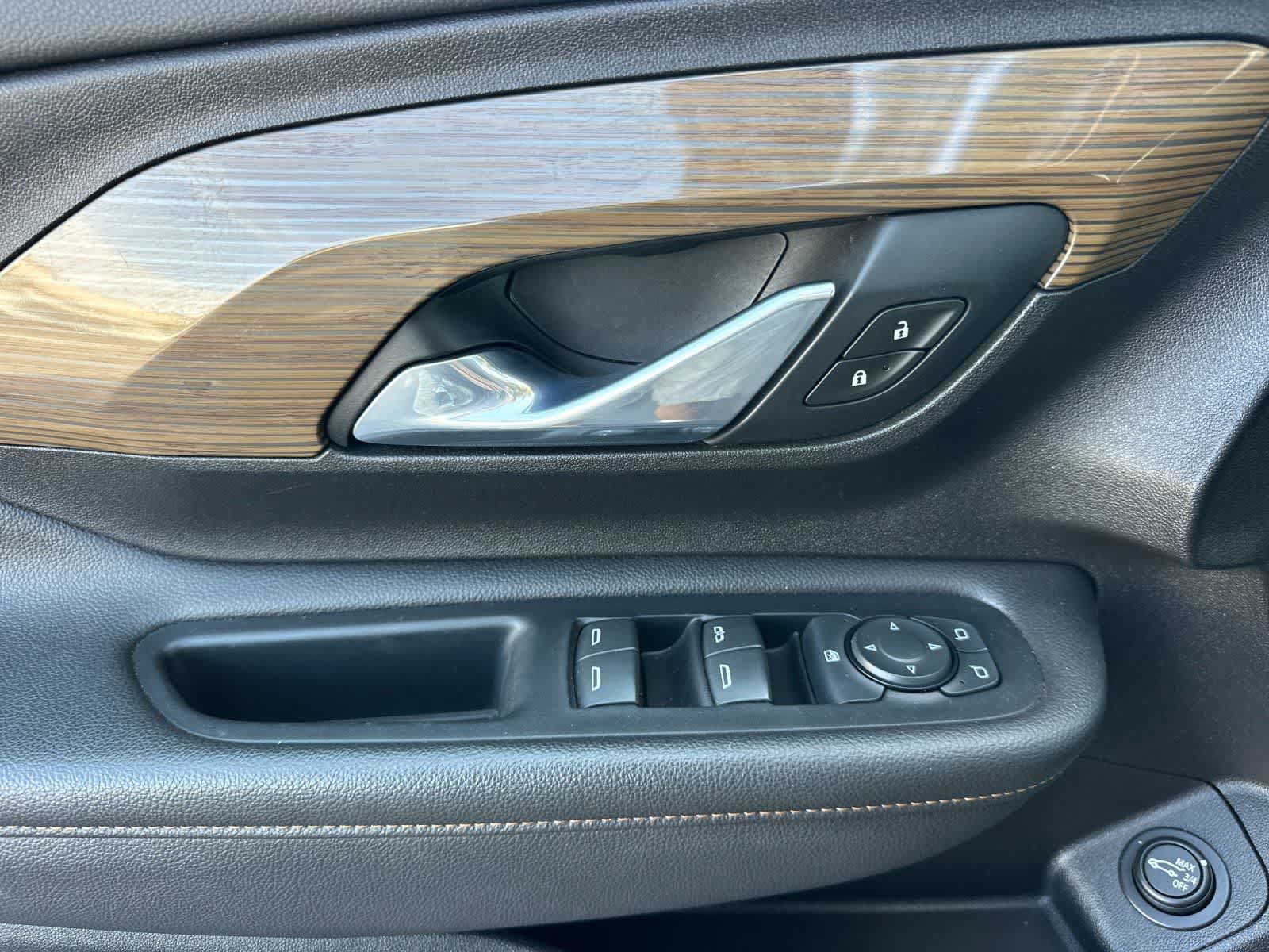 Used 2019 GMC Terrain SLE w/ Infotainment Package I FWD image 13