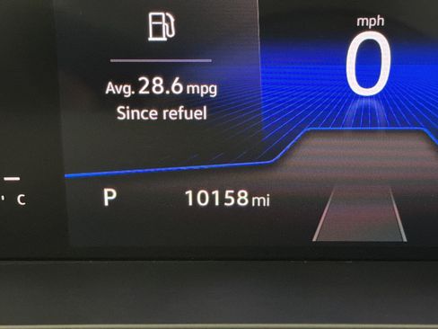 Certified 2025 Volkswagen Taos S FWD image 22
