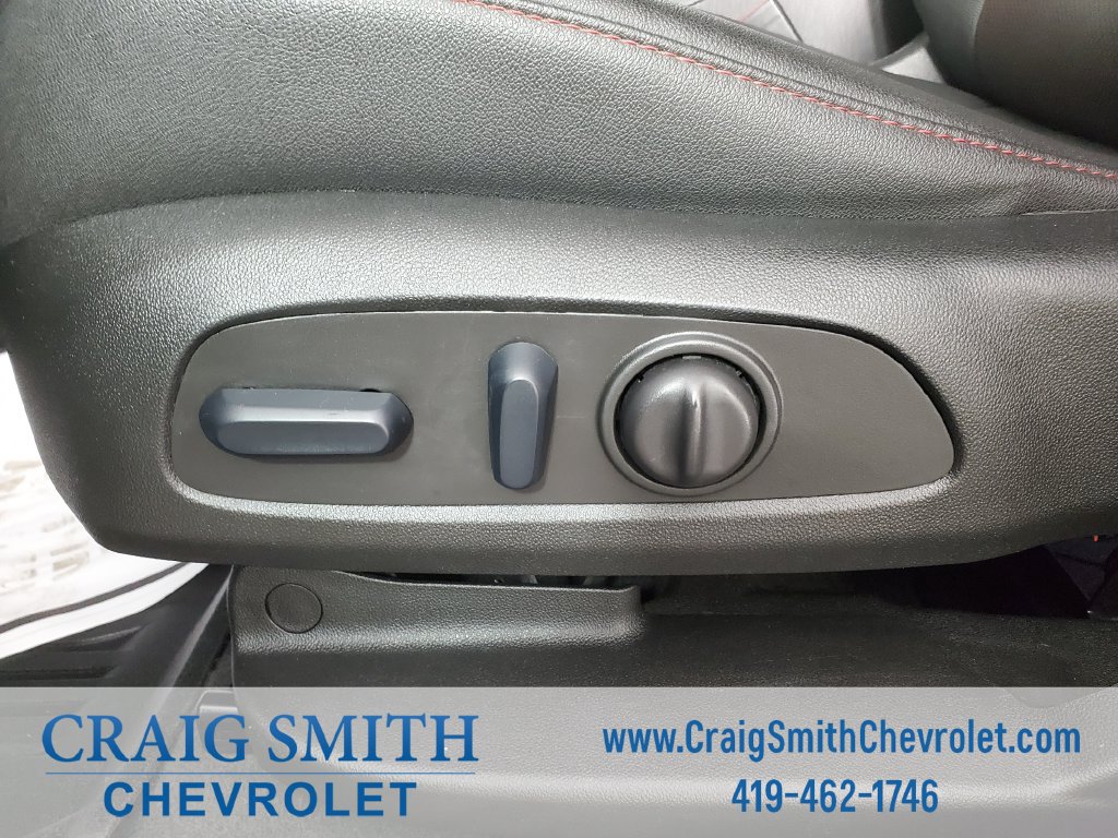 Used 2024 Chevrolet Blazer RS w/ Enhanced Convenience Package FWD image 11