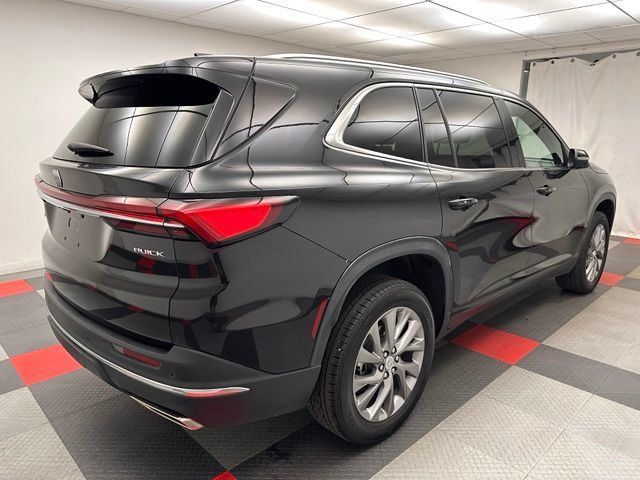 Used 2025 Buick Enclave Preferred AWD/4WD image 6