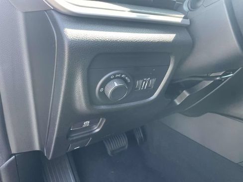 Used 2025 Jeep Grand Cherokee L Laredo w/ Luxury Tech Group I AWD/4WD image 24