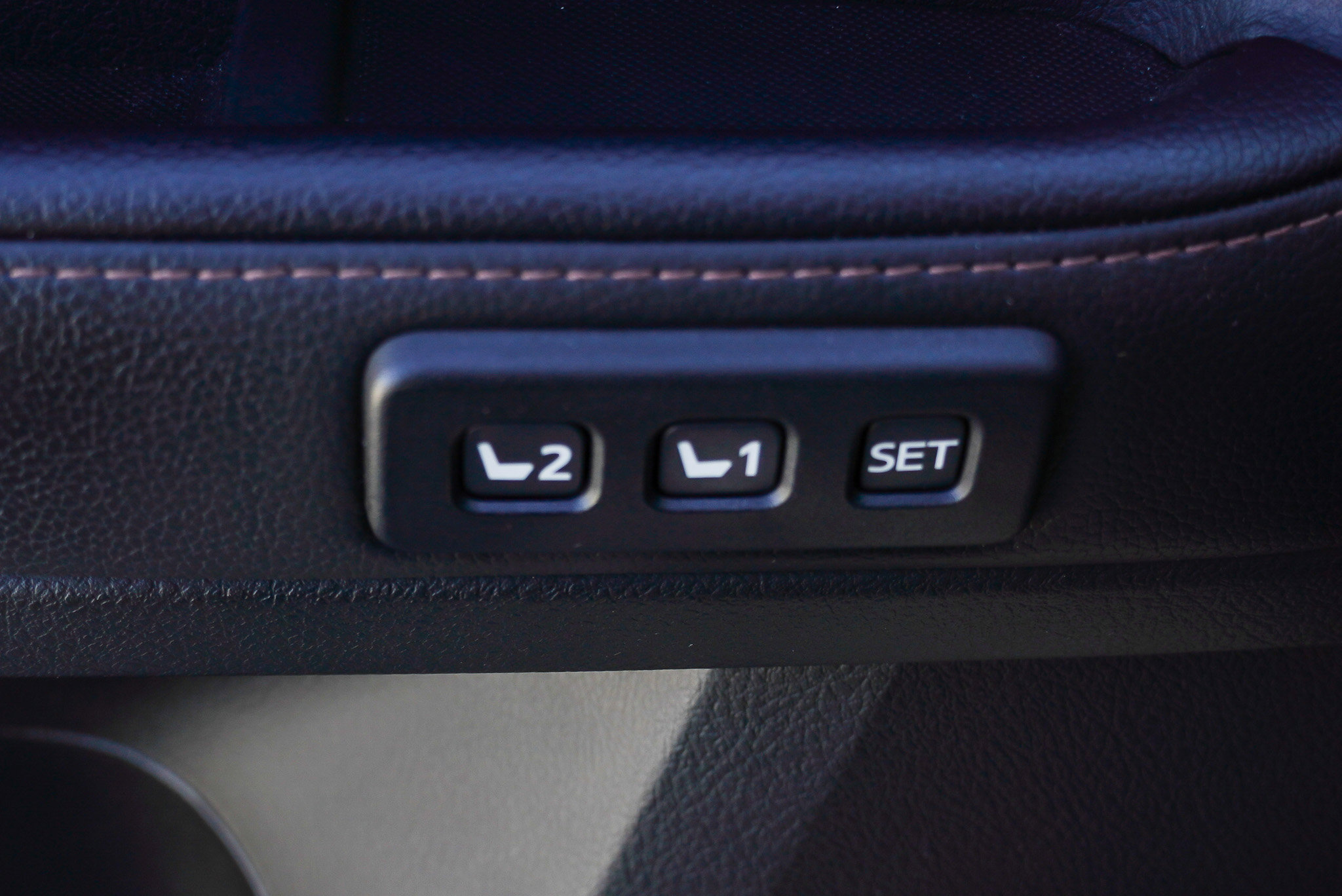 Certified 2022 Toyota 4Runner Limited AWD/4WD image 19