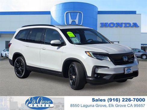 Used 2022 Honda Pilot Black Edition image 1