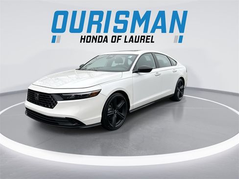 Used 2023 Honda Accord Sport image 4