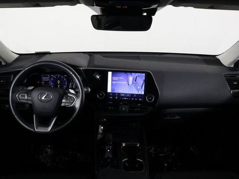 Certified 2025 Lexus NX 250 FWD image 8
