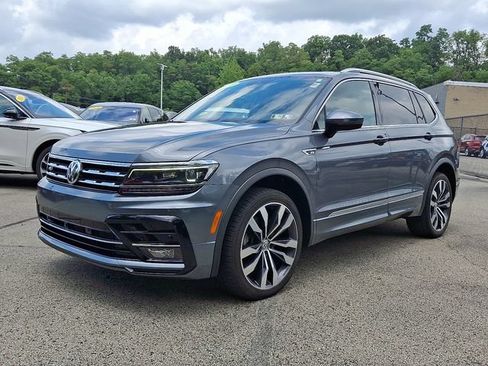 Used 2021 Volkswagen Tiguan SEL Premium R-Line w/ 3rd Row Seat Package AWD/4WD image 3
