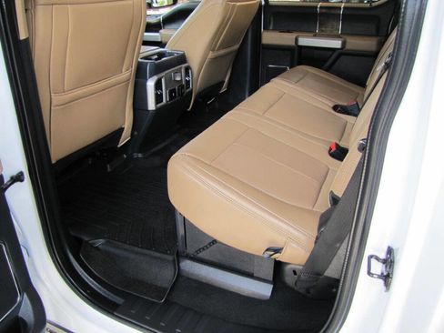 Used 2022 Ford F250 Lariat w/ Lariat Value Package image 19