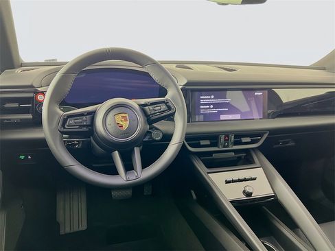 New 2025 Porsche Macan 4 Electric image 25