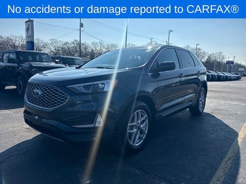 Used 2024 Ford Edge SEL w/ Convenience Package image 2