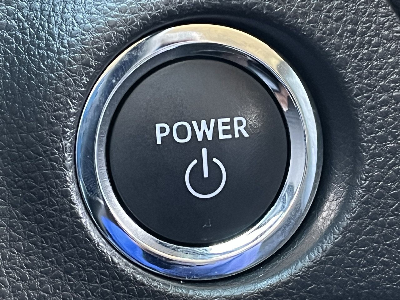 Used 2023 Toyota RAV4 XLE Premium AWD/4WD image 19