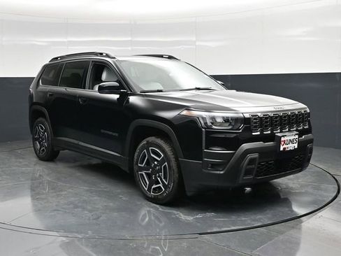 New 2026 Jeep Cherokee Limited AWD/4WD image 1