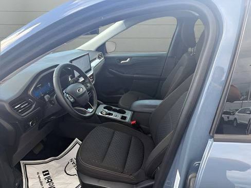 Used 2024 Ford Escape Active w/ Tech Pack #2 FWD image 11