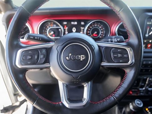 Used 2023 Jeep Gladiator Rubicon w/ Cold Weather Group image 15