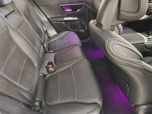 Used 2023 Mercedes-Benz GLC 300 GLC 300 image 30