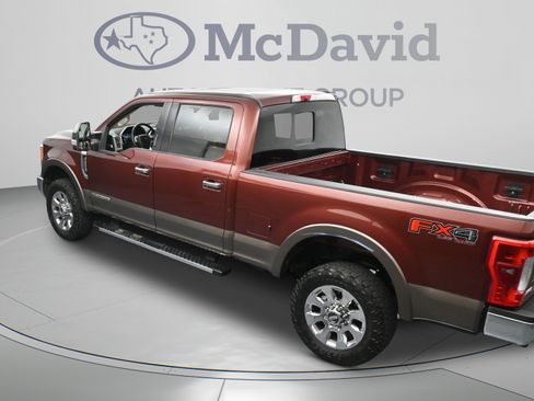 Used 2017 Ford F250 Lariat w/ Lariat Ultimate Package AWD/4WD image 36