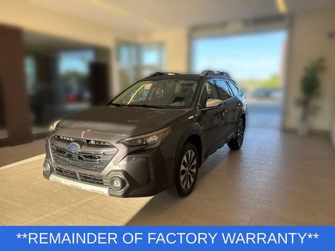 Used 2025 Subaru Outback Touring XT w/ Popular Package #2 AWD/4WD image 4