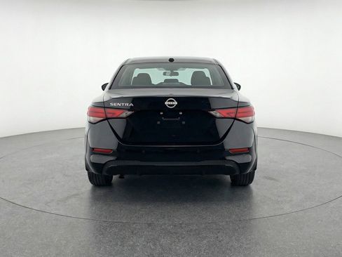 Used 2025 Nissan Sentra S image 7
