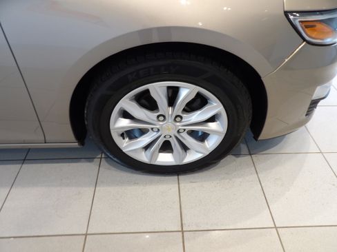 Used 2022 Chevrolet Malibu LT FWD image 21