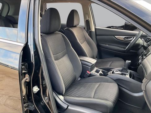 Used 2019 Nissan Rogue S w/ Special Edition Package AWD/4WD image 10
