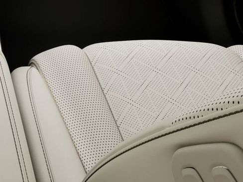 New 2026 Genesis GV80 2.5T Prestige image 16