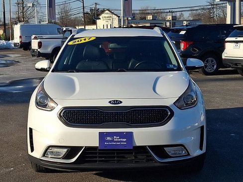 Used 2017 Kia Niro EX w/ Paint Protection Package image 2