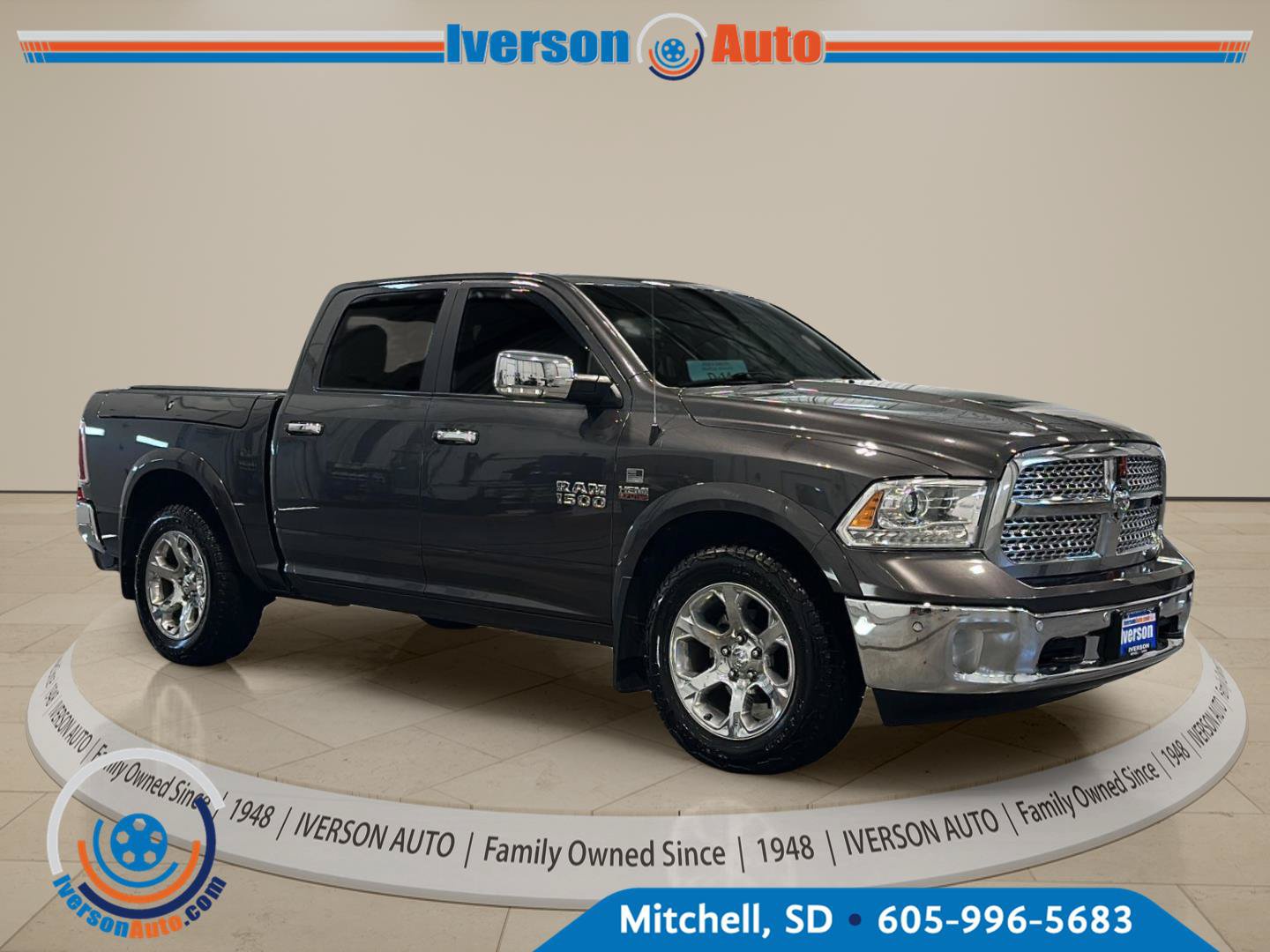 Used 2017 RAM 1500 Laramie w/ Convenience Group AWD/4WD image 1